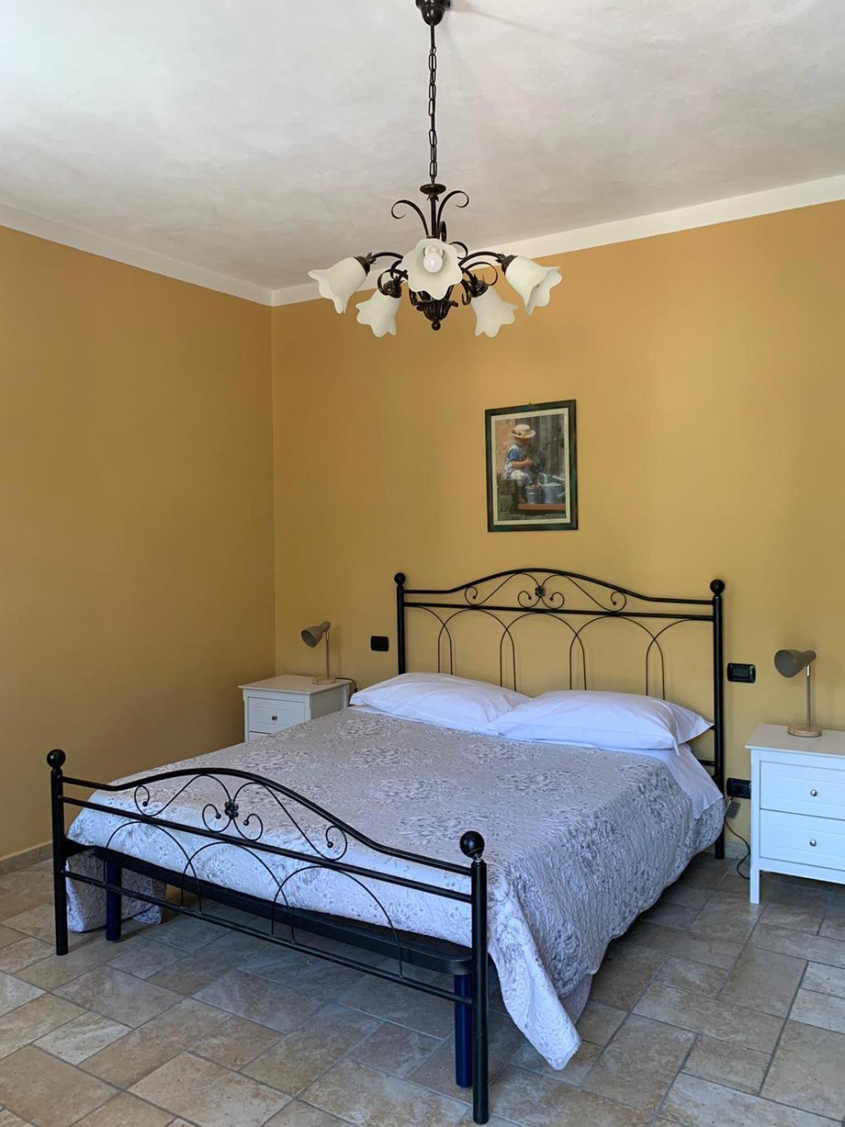 Agriturismo Cascina Anri Mango Екстер'єр фото