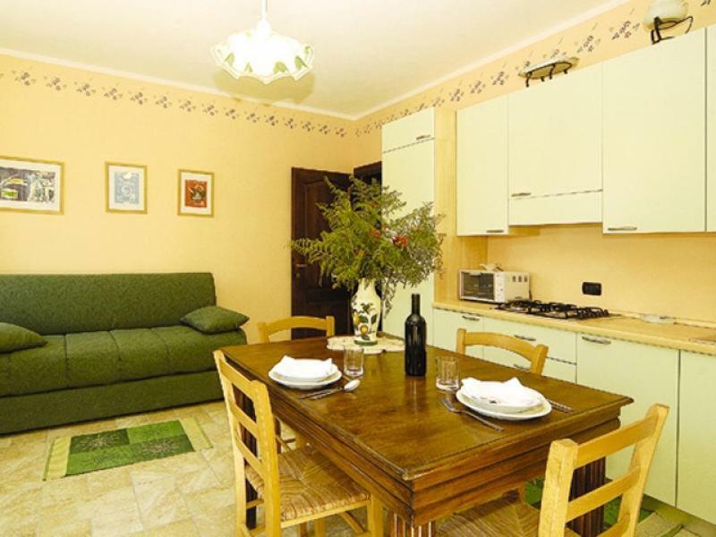 Agriturismo Cascina Anri Mango Екстер'єр фото